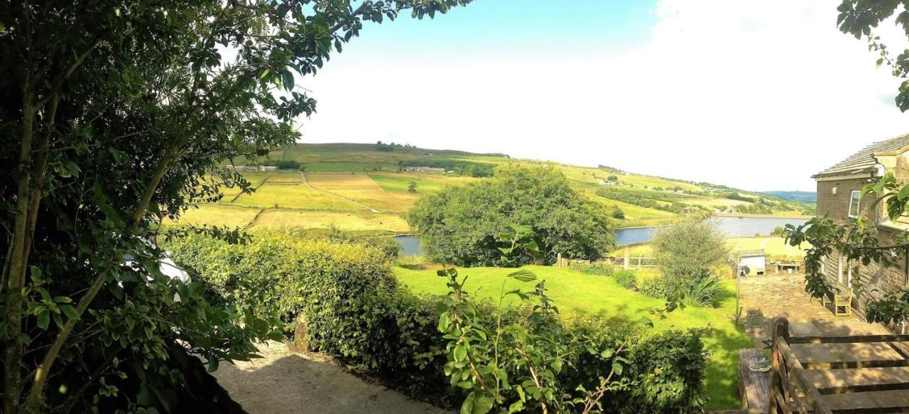Bijou Cottage In Bronte Country With Wood-Burning Stove & Hot Tub Spa Haworth Exterior foto